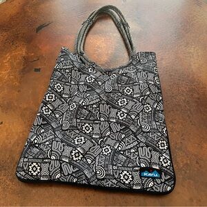 Kavu Black and White Patterned Women's Bag